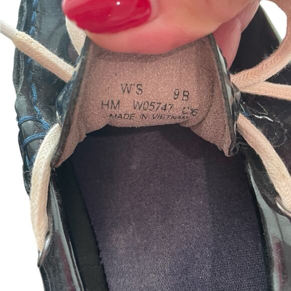 Cole Haan Resort Loafers – Navy Patent, White Laces, Sz 9, NWOT - Picture 8 of 8